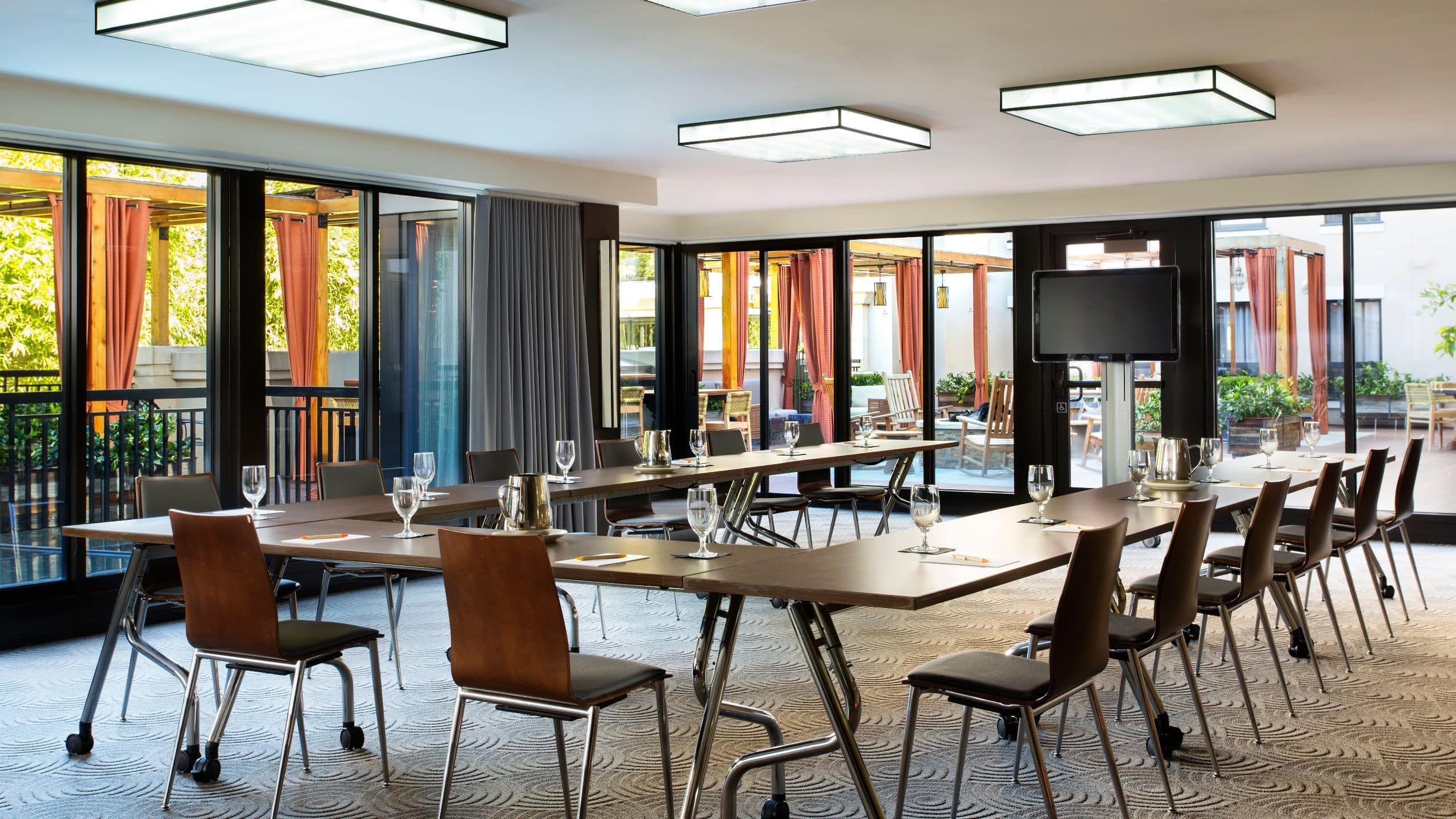1 of 1 Andaz Napa Sunroom Meeting U Shape