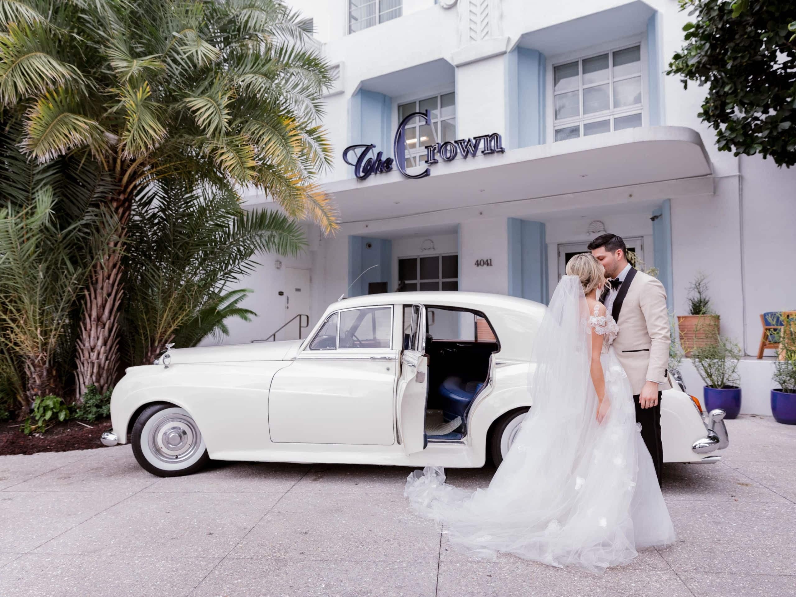 Andaz Miami Beach Crown Driveway