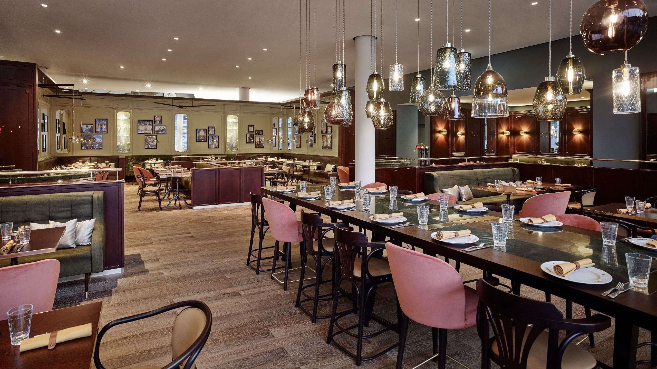 9 von 9 Andaz Vienna Am Belvedere Eugen21 Dining Area