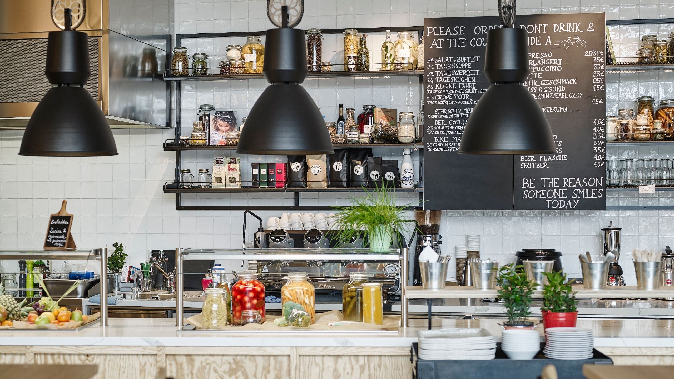 5 von 5 Andaz Vienna Am Belvedere Cyclist Counter