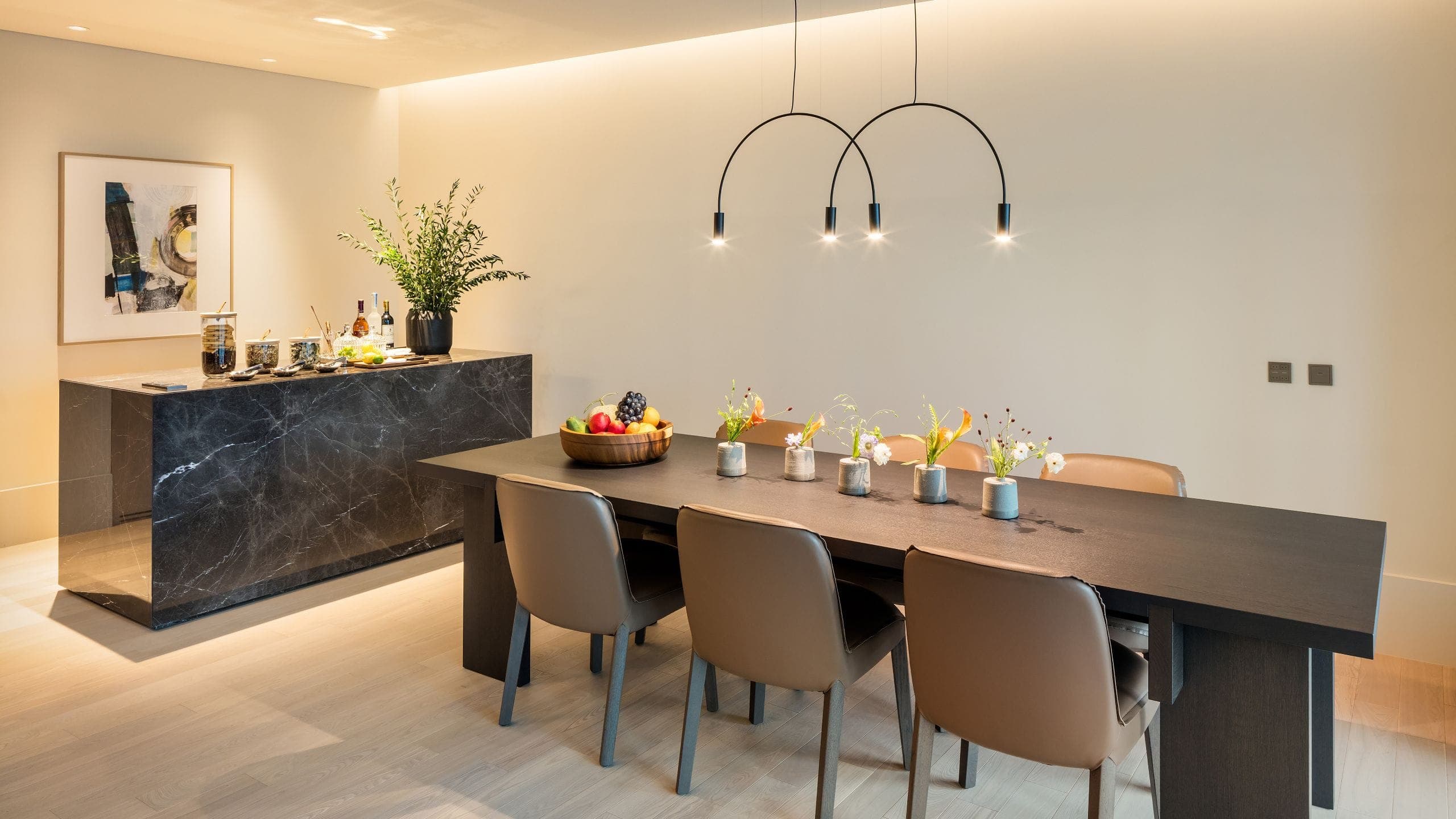 第 3,共 3 Andaz Seoul Gangnam Andaz Large Suite Dining Table