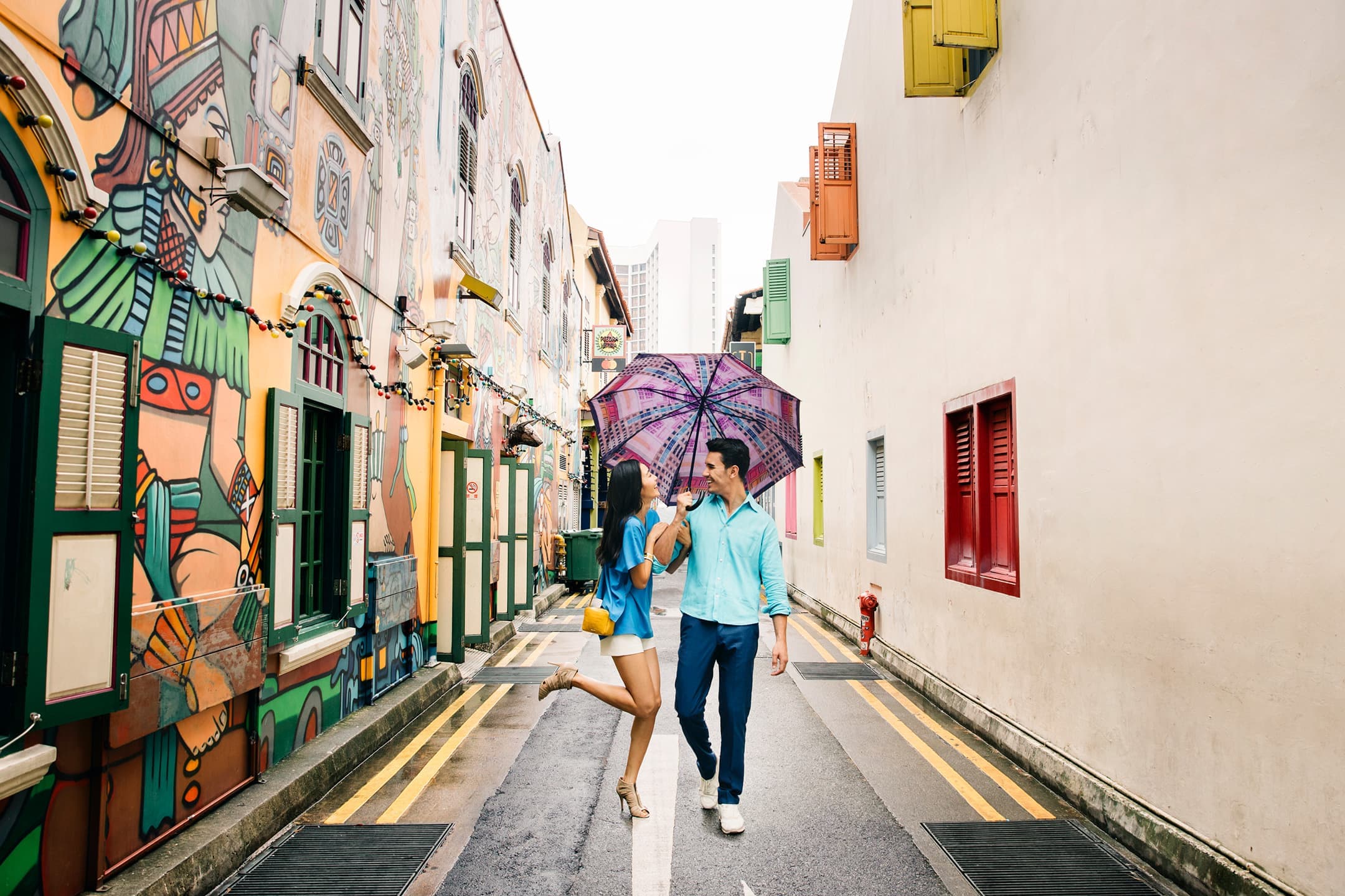 Andaz Scottsdale Resort & Bungalows Wedding Kiss