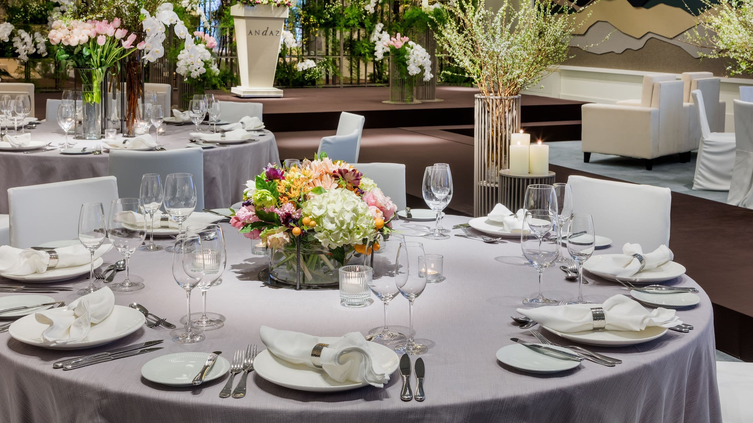 第 1,共 1 Andaz Seoul Gangnam Wedding Tablet Setup