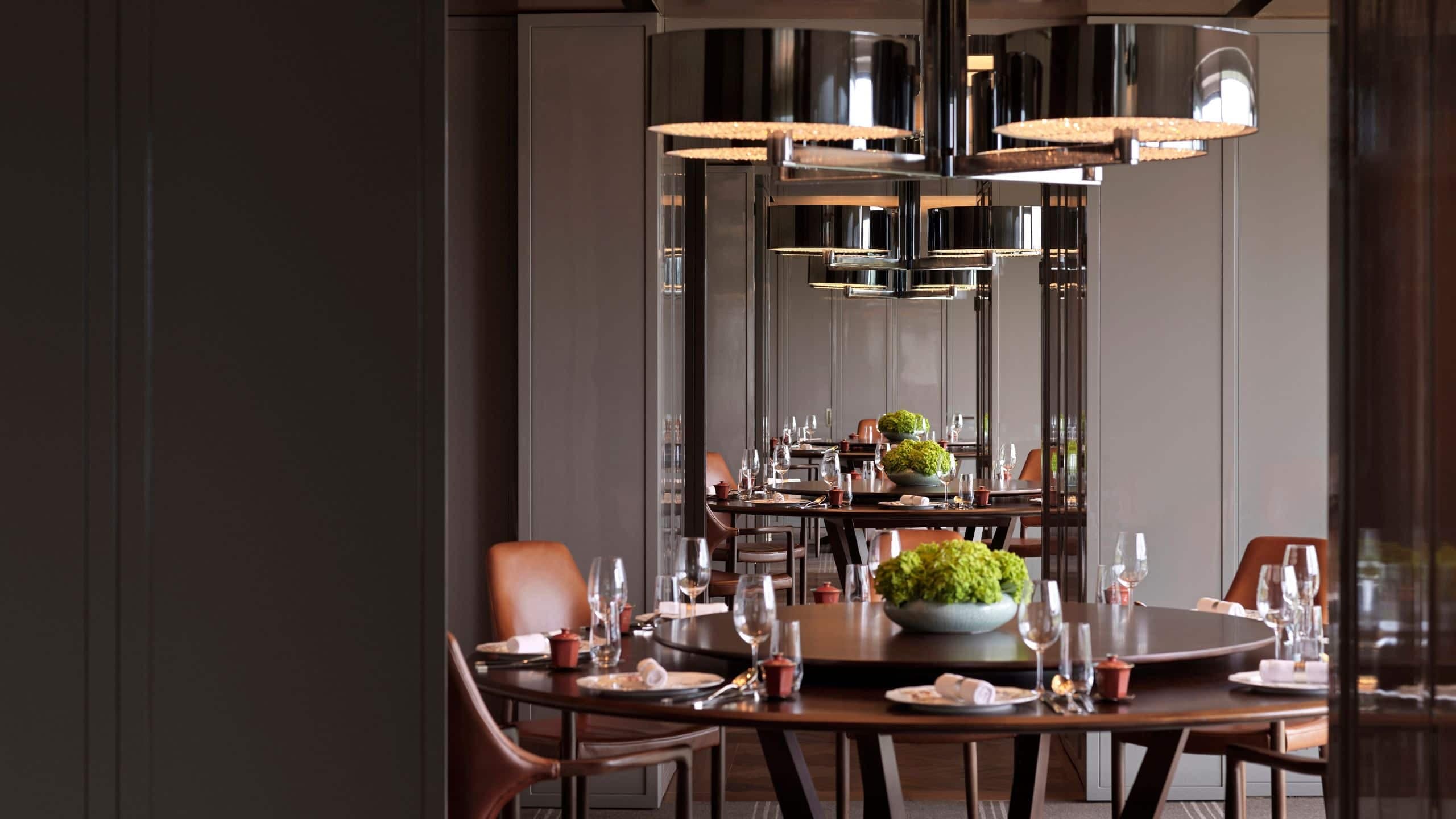 2 of 2 Andaz Shenzhen Bay Studio