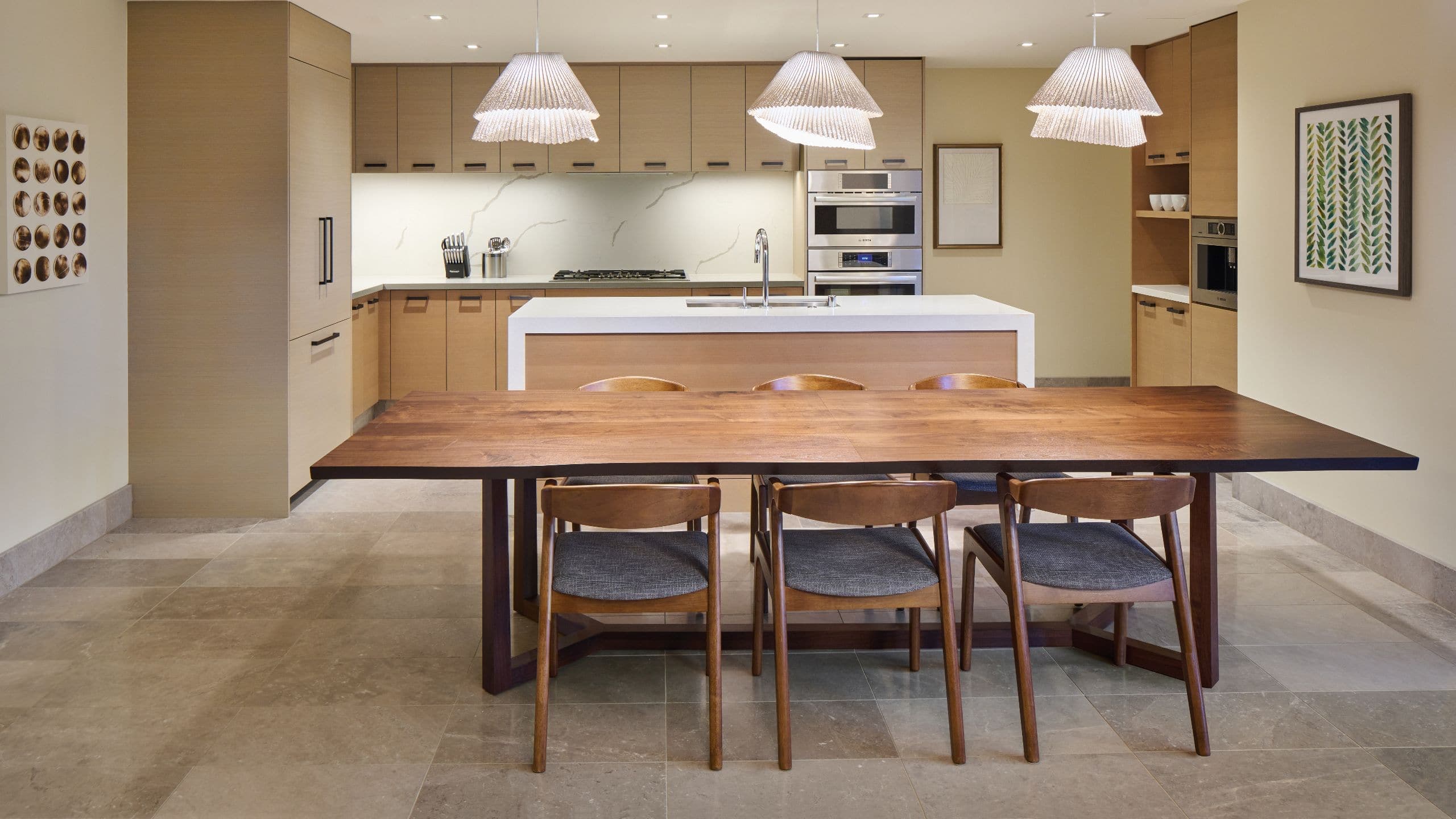 3 de 7 Andaz Maui at Wailea Resort Ilikai Villa Kitchen Dining