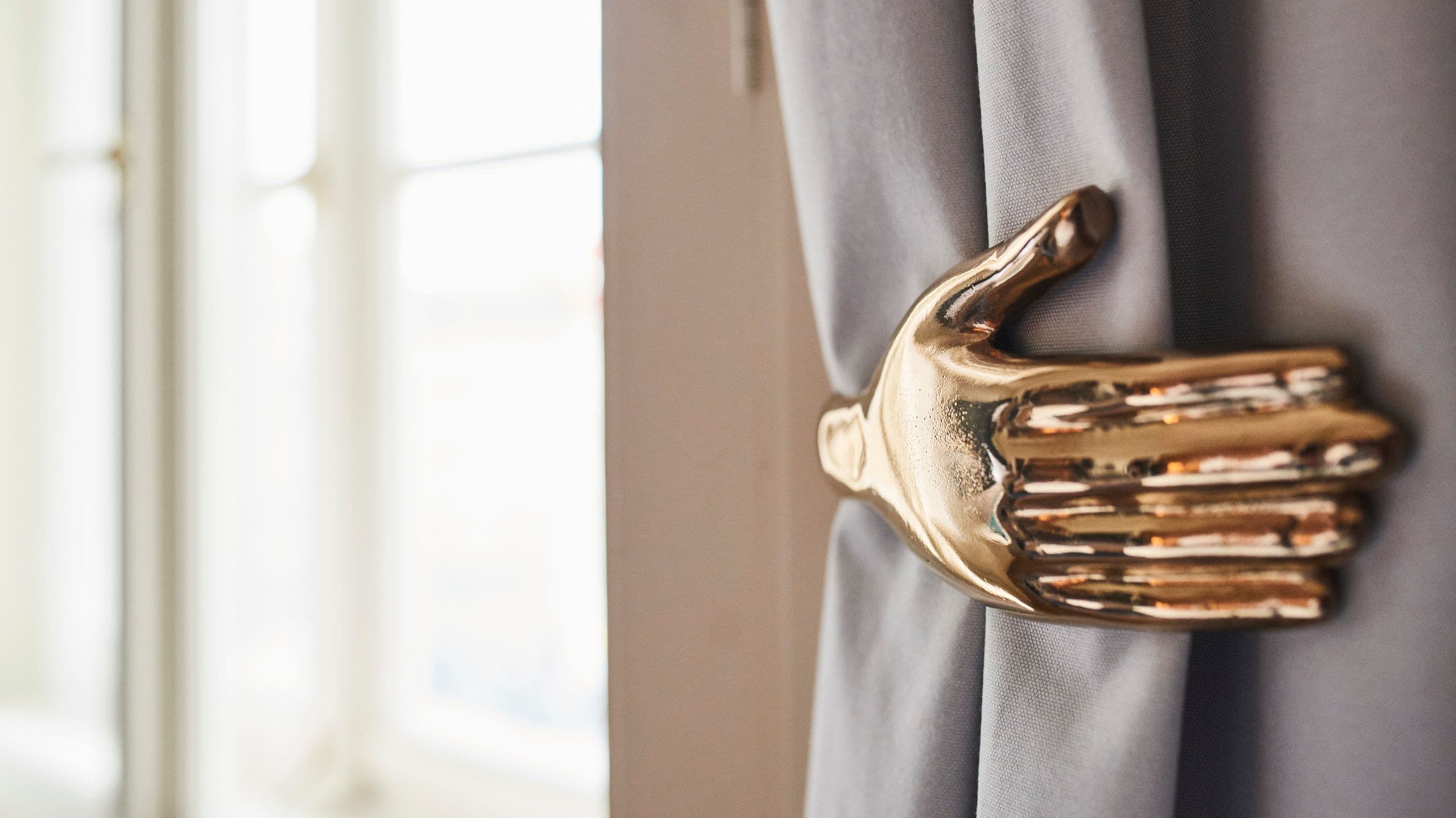 12 von 13 Andaz Prague King Curtain Holder