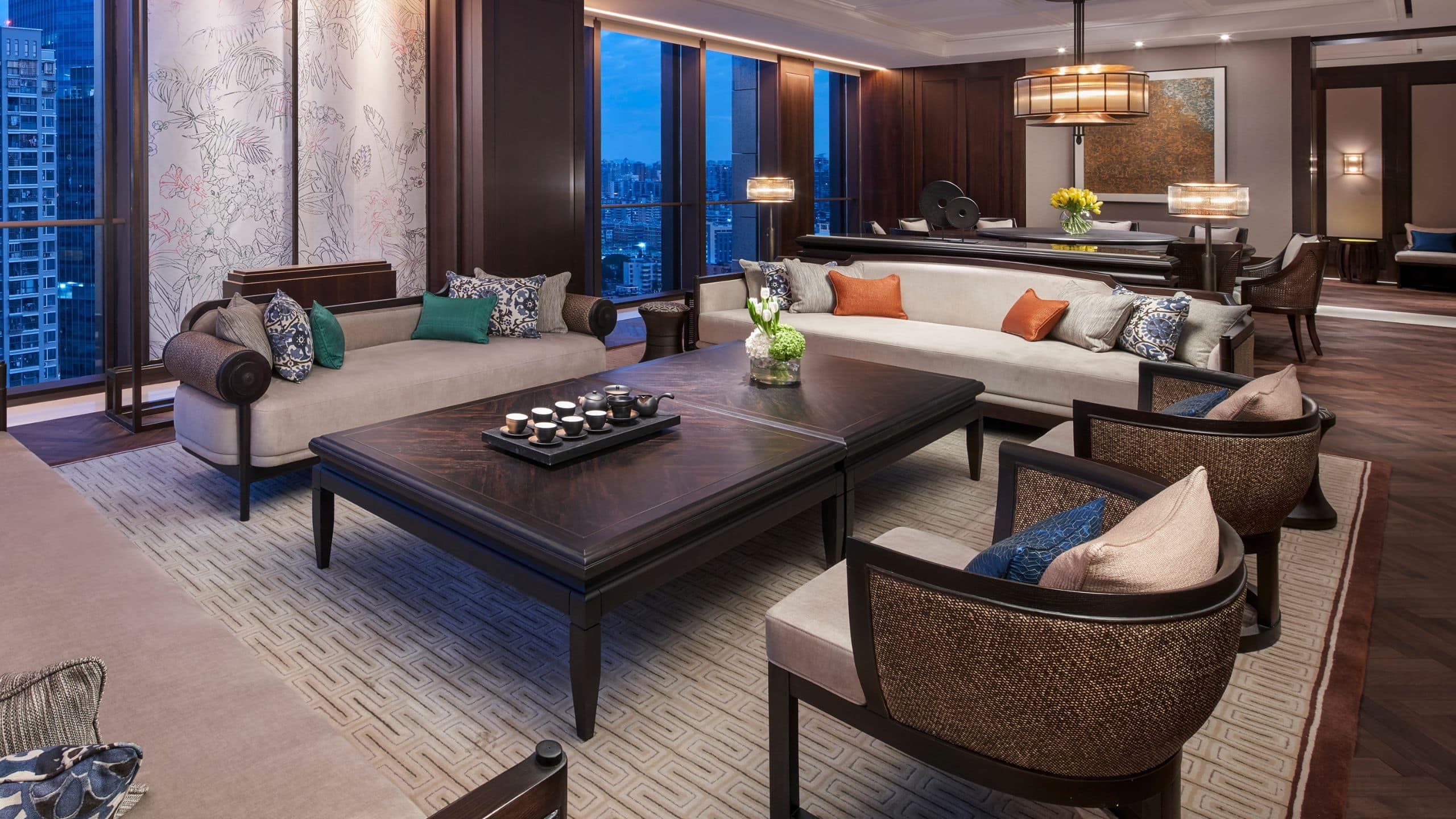 3 из 3 Andaz Xiamen Presidential Suite Living Room