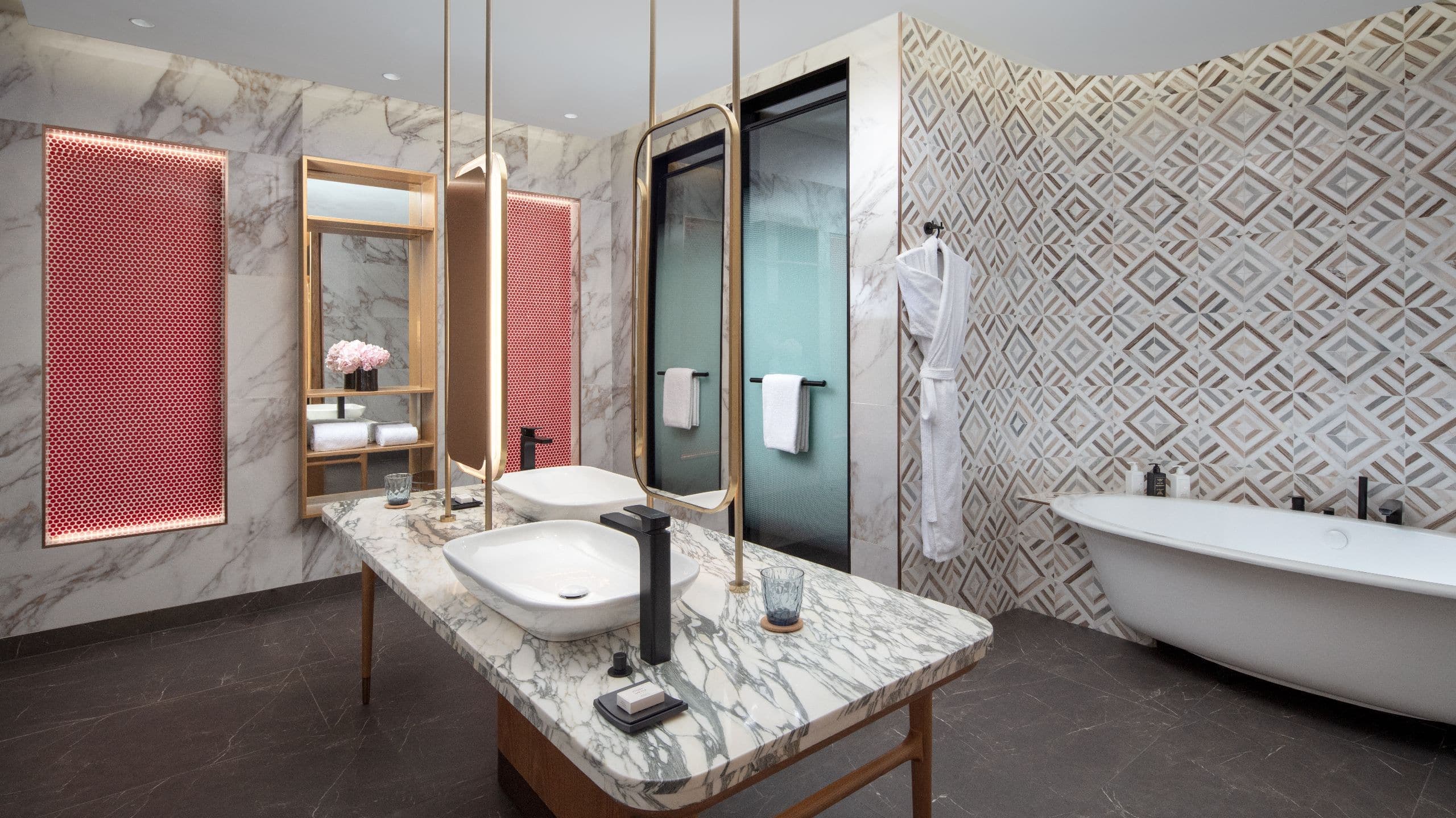 5 von 5 Andaz Doha Executive Suite Bathroom