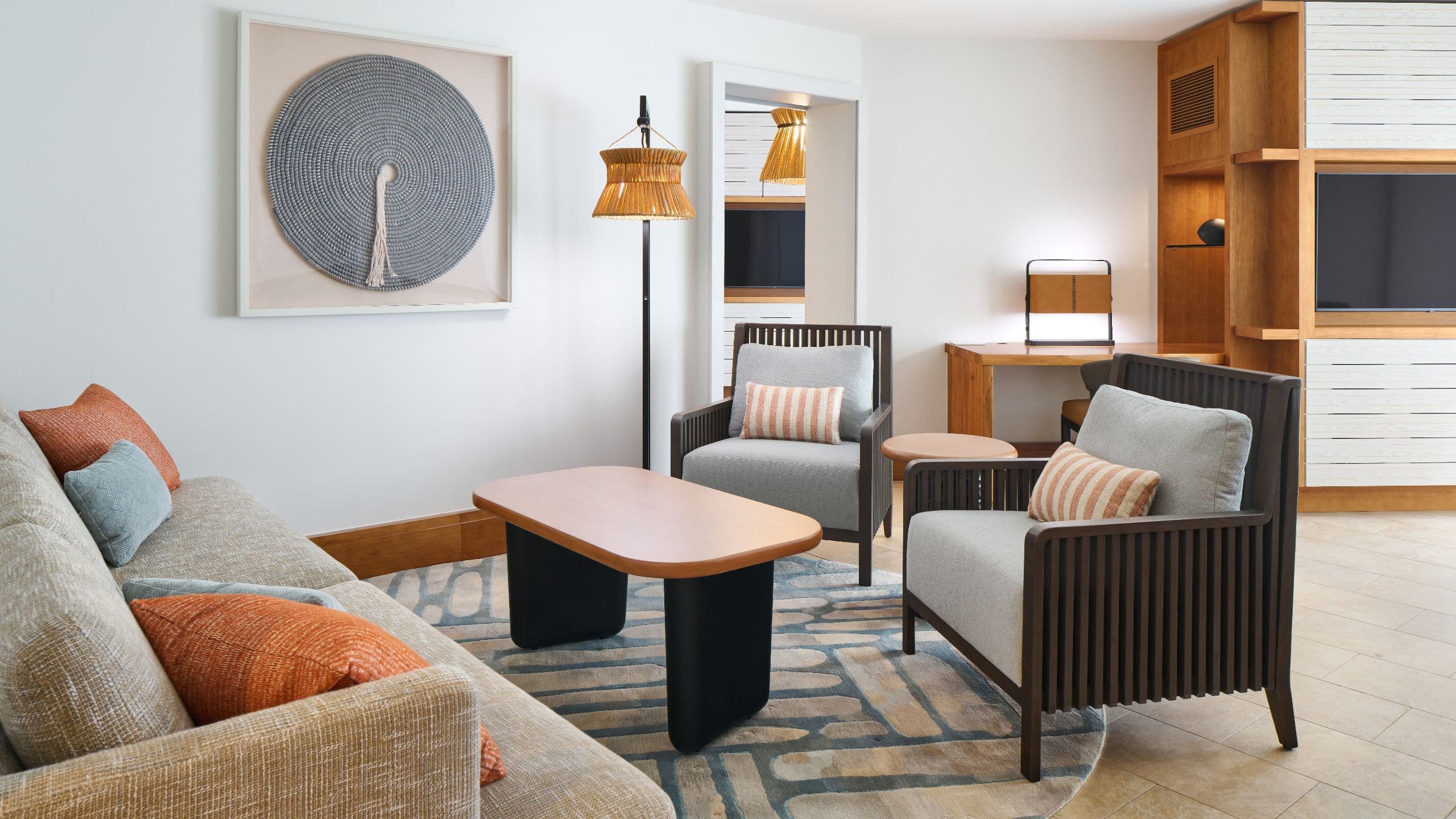 4 de 7 Andaz Maui at Wailea Resort Suite Living Room