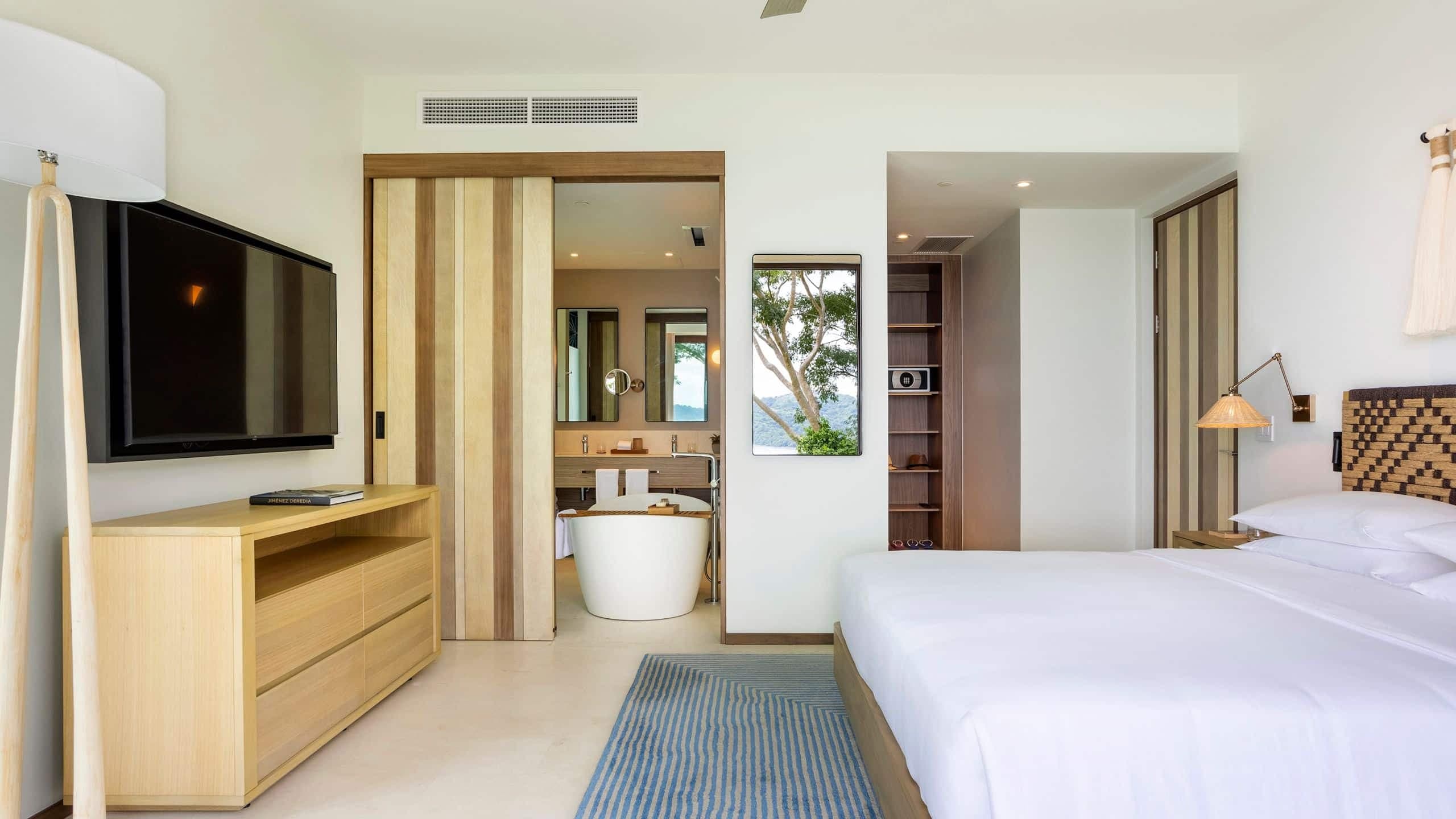 Andaz Costa Rica Resort at Peninsula Papagayo Residences Master Bedroom And Bathtub