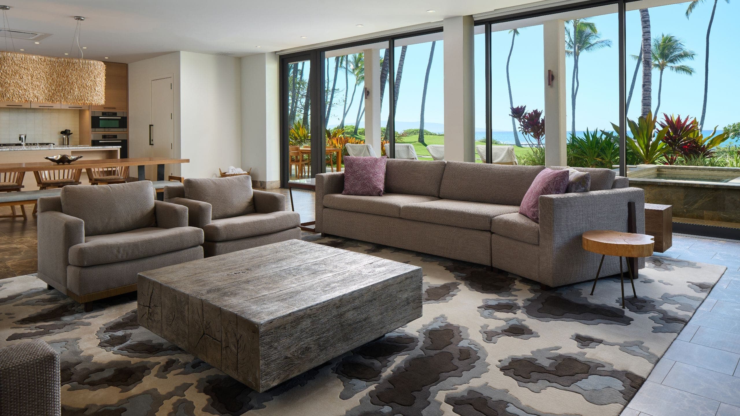 2 von 8 Andaz Maui at Wailea Resort Three Bedroom Ocean Front Villa