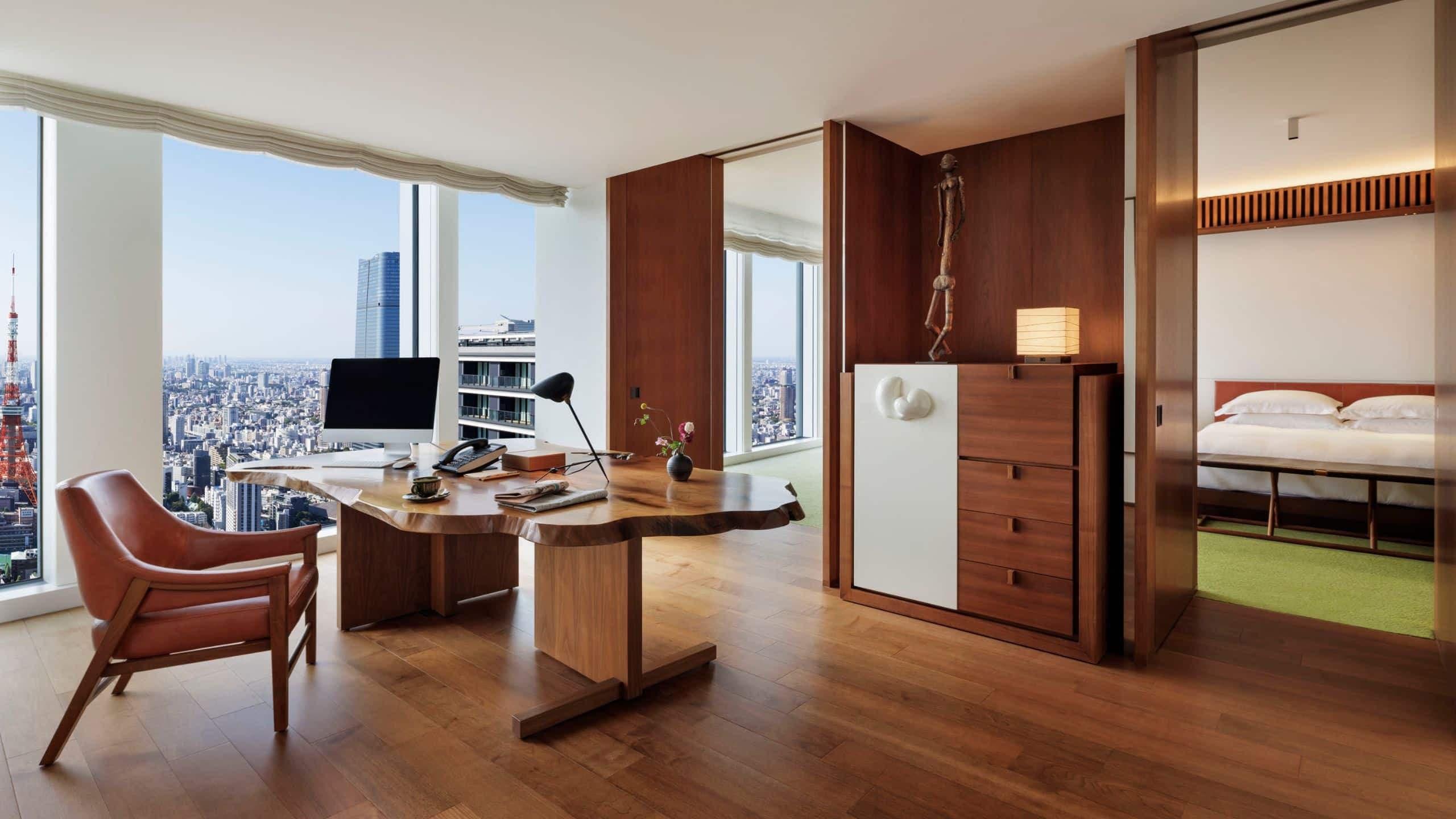 3 из 8 Andaz Tokyo Toranomon Hills Andaz Sky Suite Office