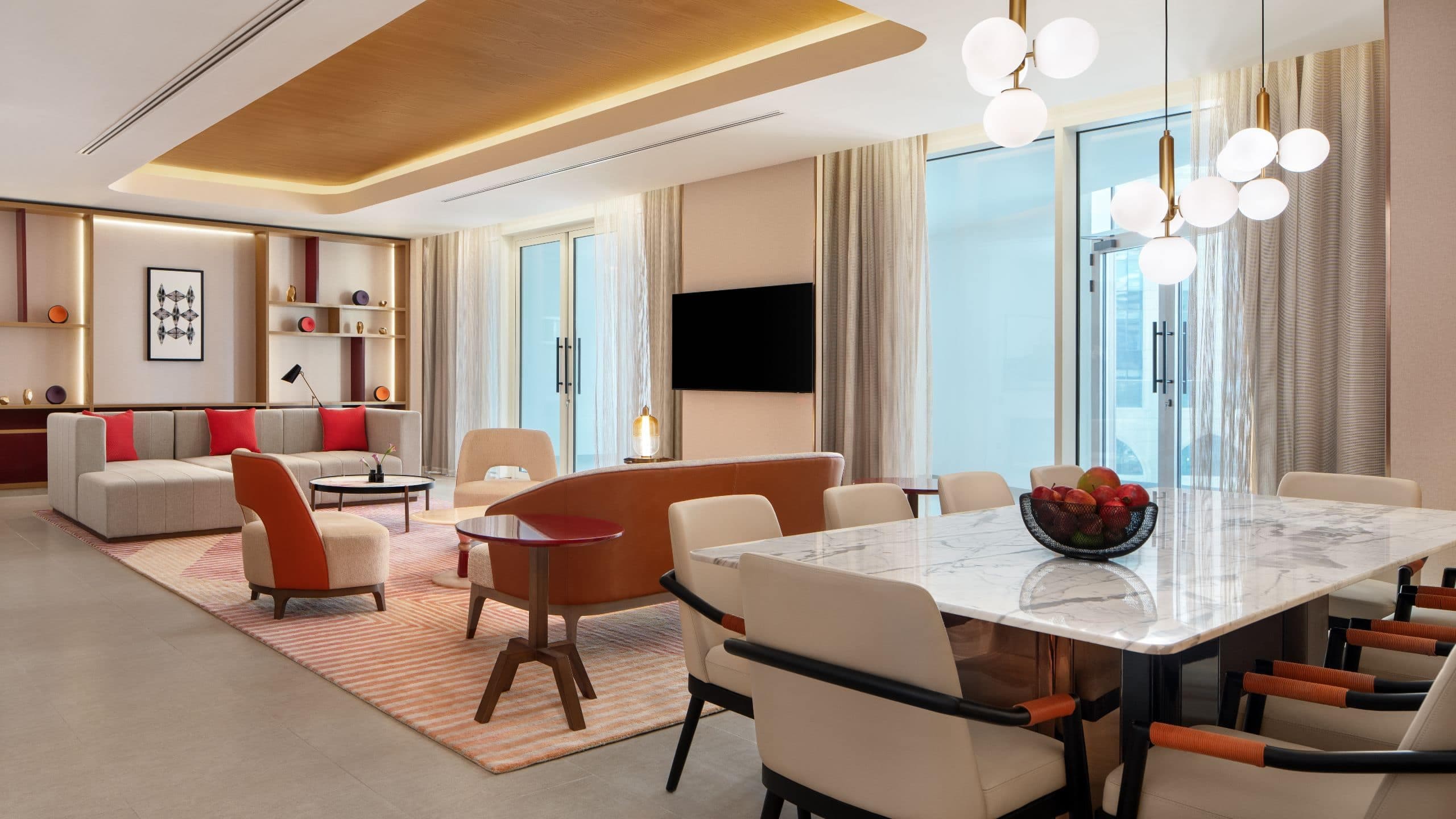 2 von 5 Andaz Doha Residences Three Bedroom Deluxe Living Room And Dining