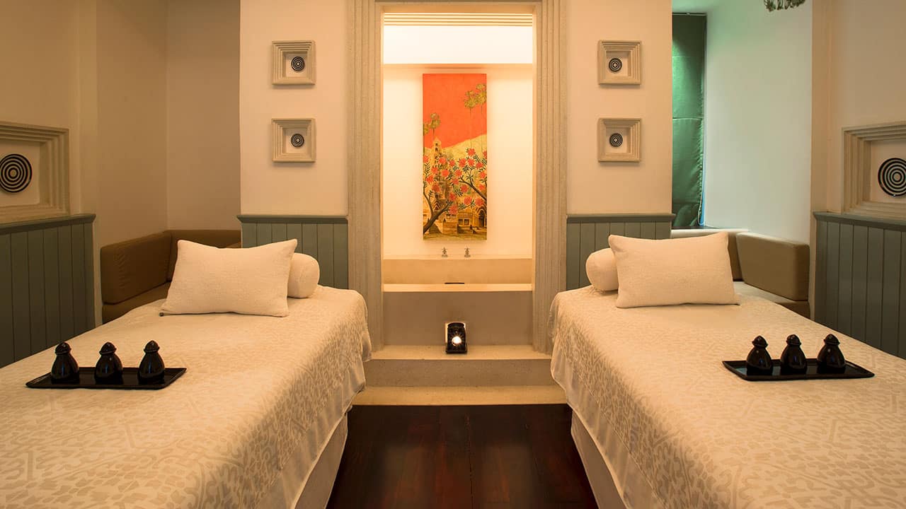 Double treatment room