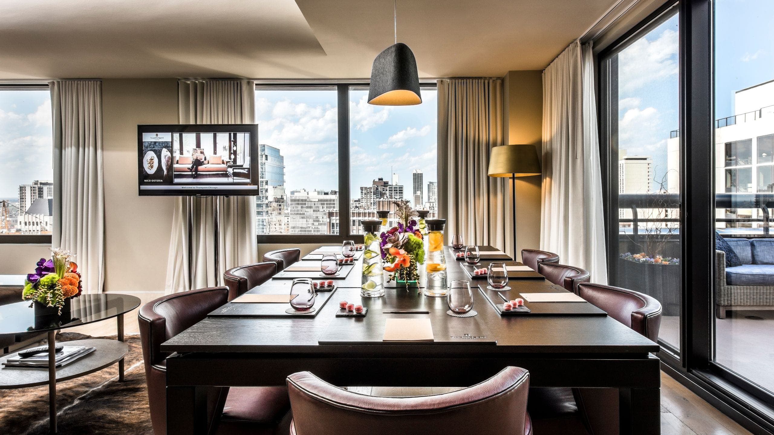 5 из 5 Thompson Chicago Penthouse Loft Suites