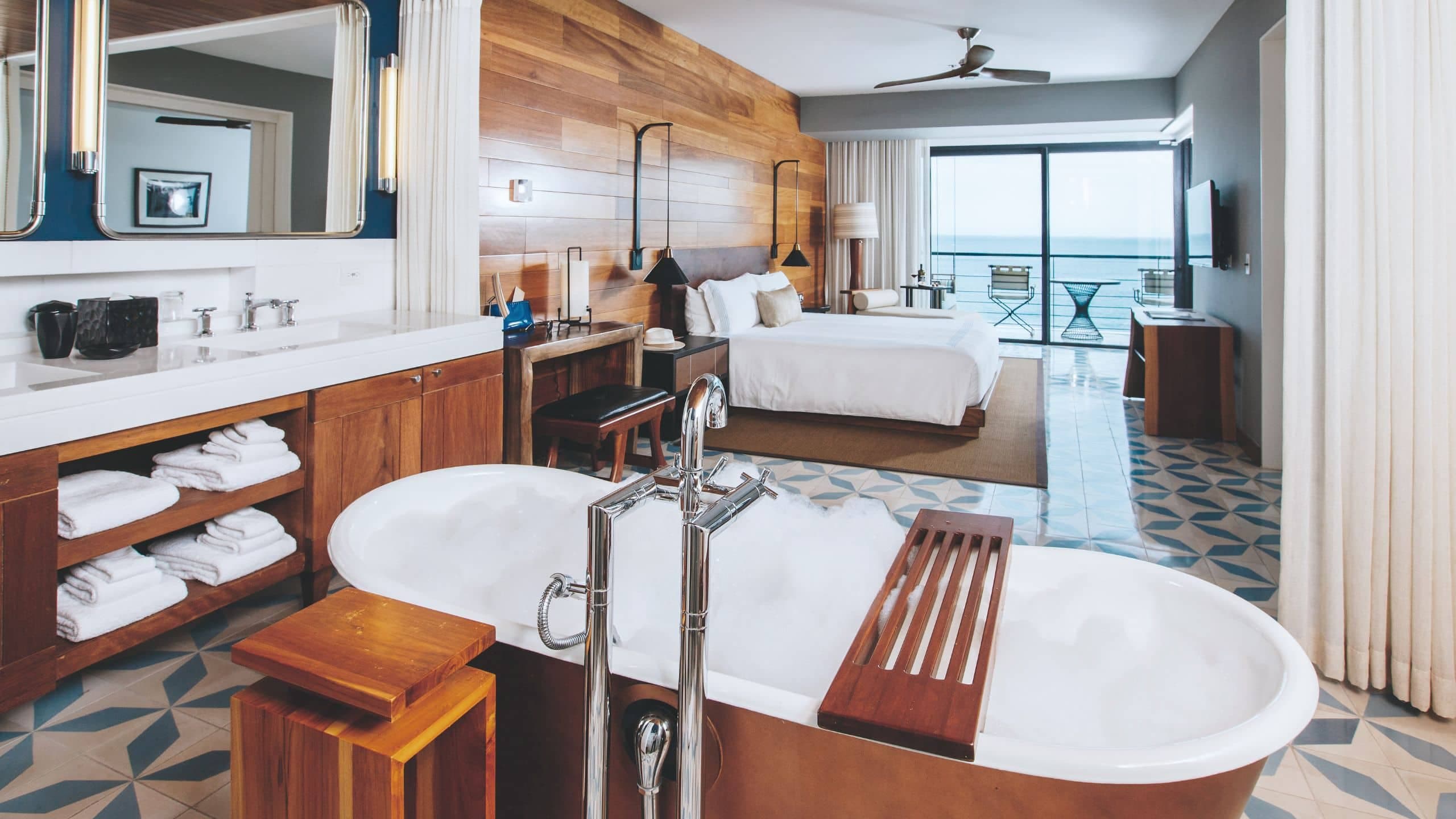 The Cape, a Thompson Hotel Thompson King Suite Bedroom