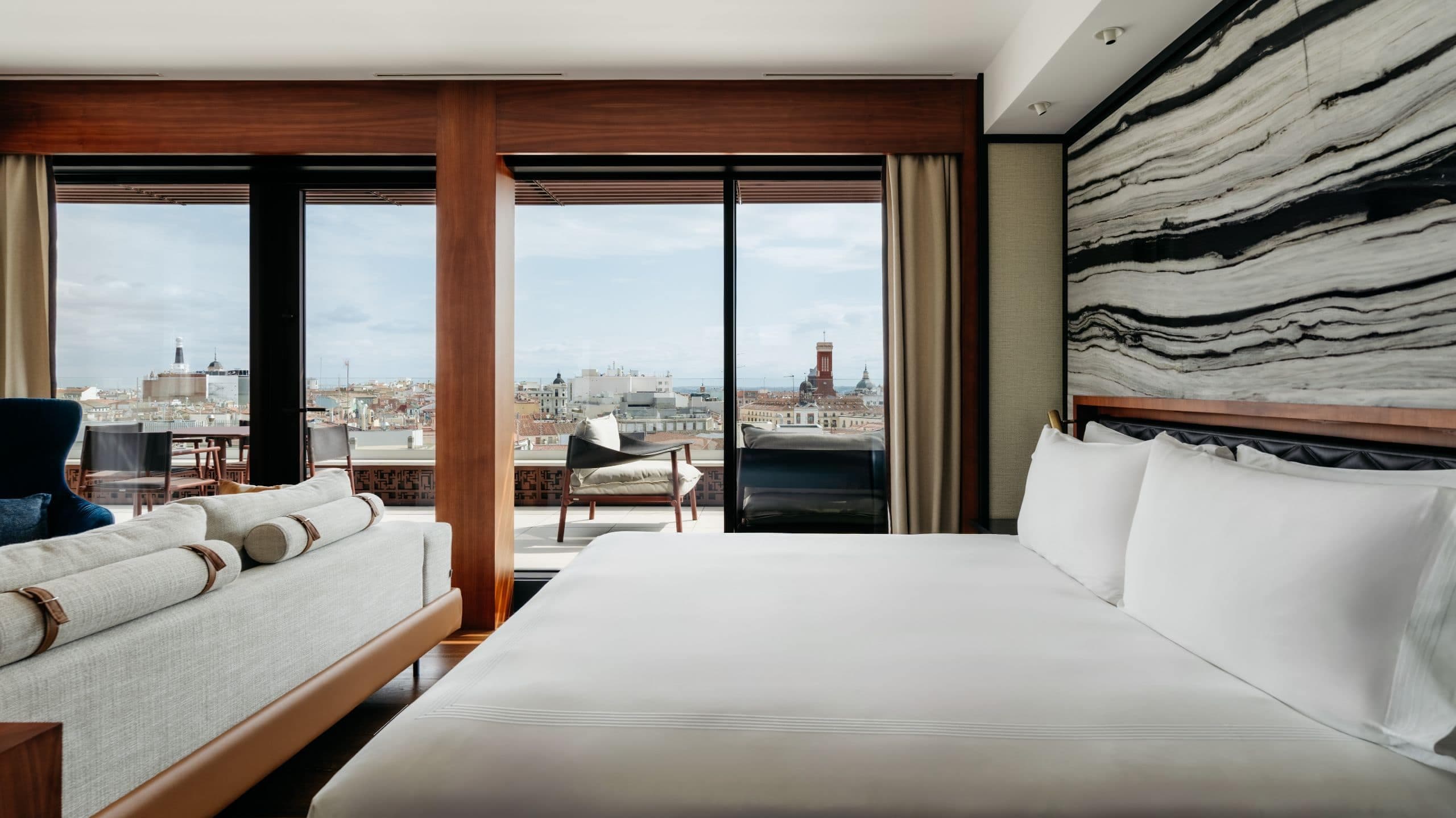 Thompson Madrid Corner Suite