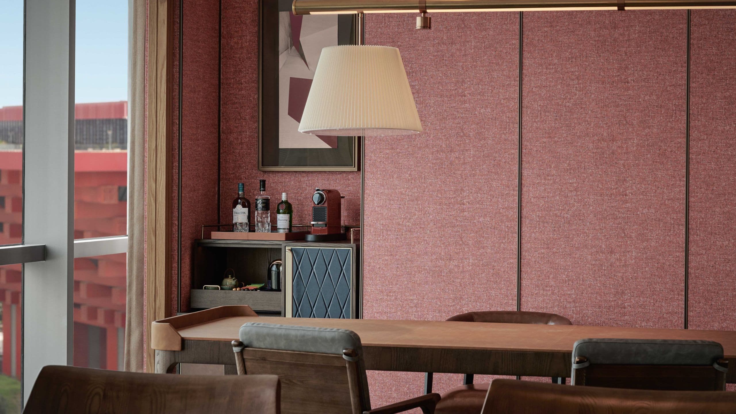 3 de 3 Thompson Shanghai Expo Shath Metropolitan Suite Living Room Study