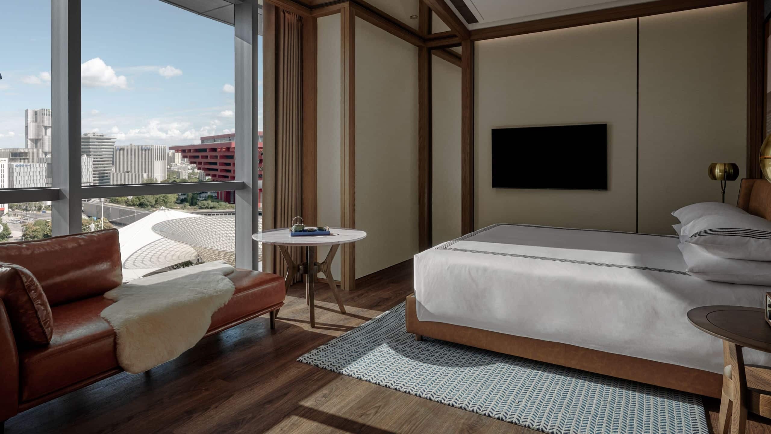 1 de 2 Thompson Shanghai Expo Shath Pavilion King Room